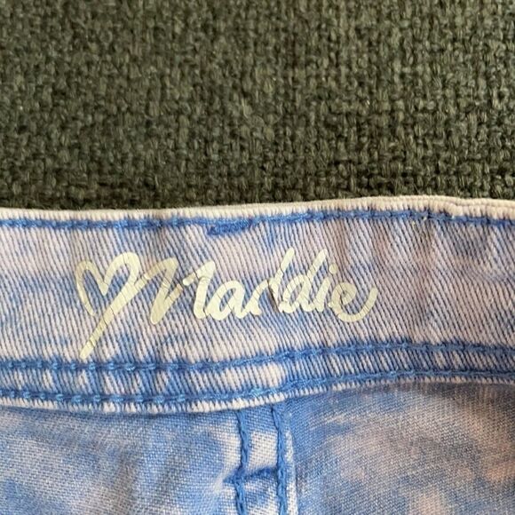 MADDIE High Waist Cutoff Denim Shorts Size 14 - Picture 5 of 10